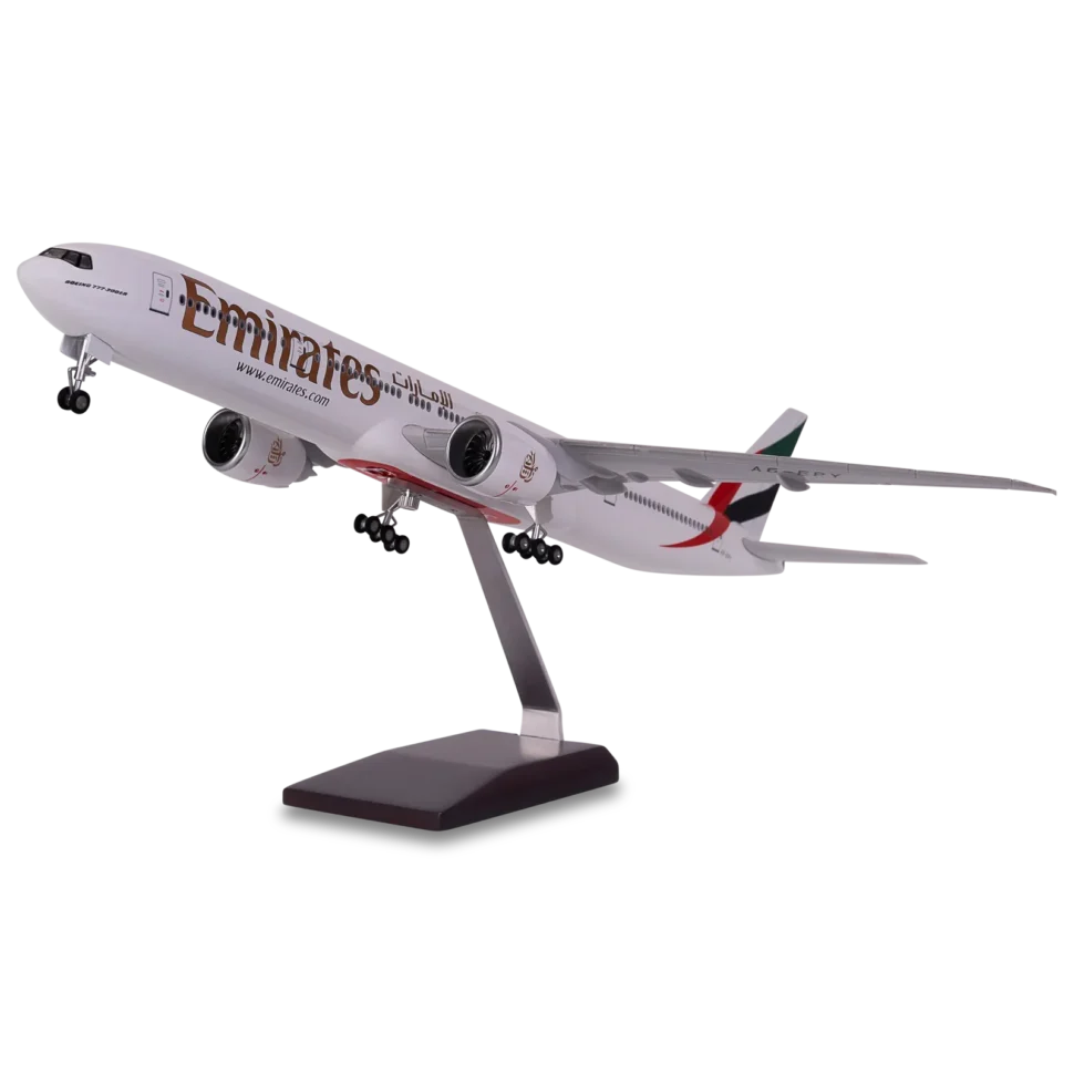 Fly Emirates B777-300ER Scaled Airplane Model- Landing Gear