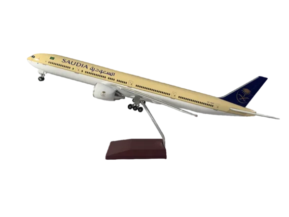 high quality resin aircraft model Saudi B777-300ER Scale Airplane Model with landing gear large-scale aircraft